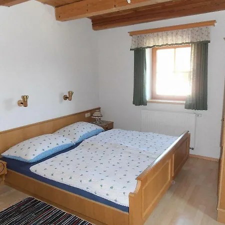 בית חווה Bauernhof Hatzlhof