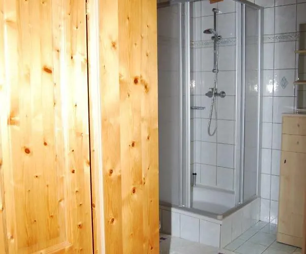 Bauernhof Hatzlhof Lantgård *