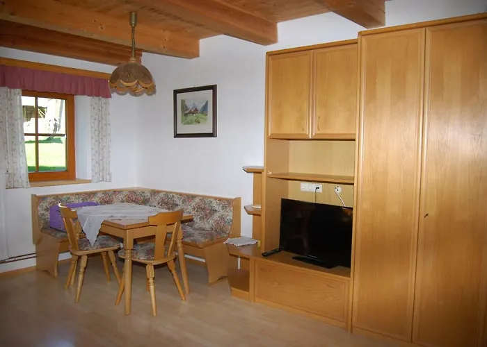 Farm stay Bauernhof Hatzlhof *